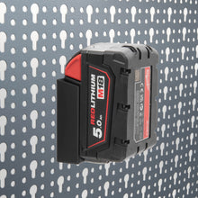 Laden Sie das Bild in den Galerie-Viewer, Akkuhalter Milwaukee für Küpper Lochwand M18 Halterung Akkuhalter Wandhalter 18V