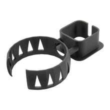 Laden Sie das Bild in den Galerie-Viewer, Wandhalterung für Amazon Alexa Echo Dot 3. Gen. Steckdosenhalterung Wandhalter