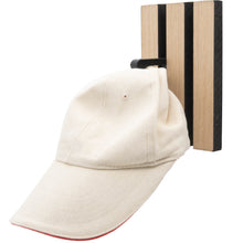 Laden Sie das Bild in den Galerie-Viewer, Garderobenhaken CAP-Haken Akustikpaneele Akustik Paneele Akustikpanele Cappy