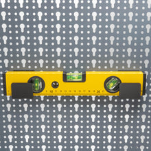 Laden Sie das Bild in den Galerie-Viewer, Wasserwaage Halter für Küpper Lochwand Wasserwaagenhalter Werkzeugwand Universal