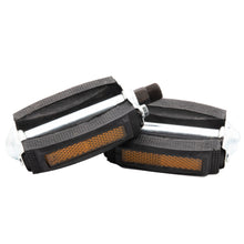 Laden Sie das Bild in den Galerie-Viewer, Fahrrad Pedalen Universal mit Reflektoren 1 Paar